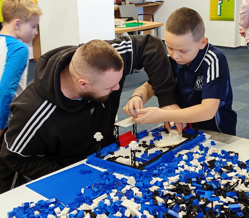 foto Kostkování MEZI FOTBALISTY 16160