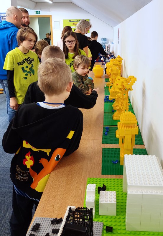 foto Kostkování MEZI FOTBALISTY 16180