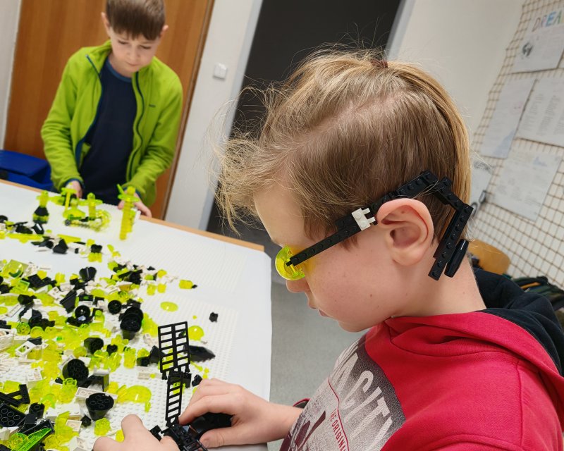 foto Svítí ale nepálí 16316