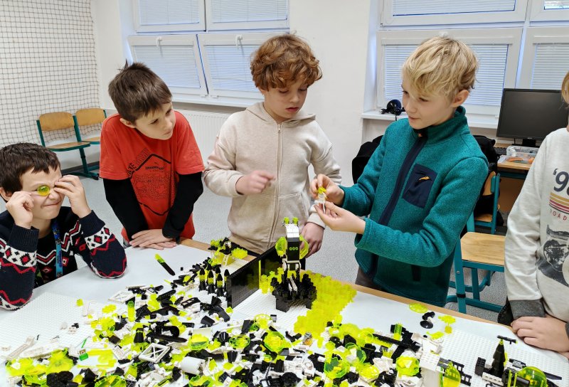 foto Svítí ale nepálí 16328