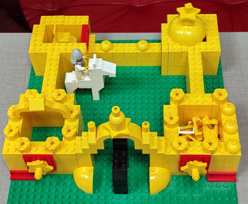 foto Žluté RETRO hrady 16349