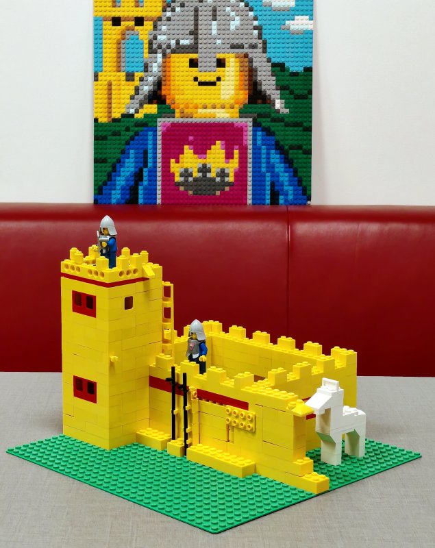 foto Žluté RETRO hrady 16353