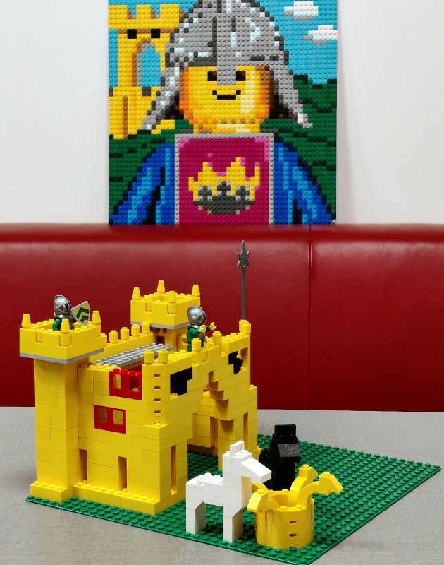 foto Žluté RETRO hrady 16358