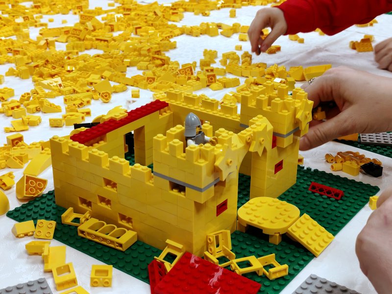 foto Žluté RETRO hrady 16365