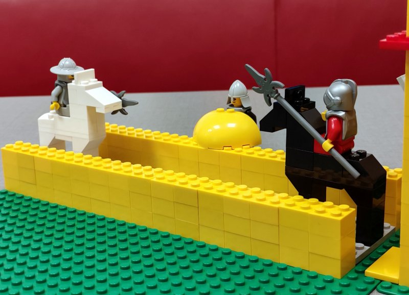 foto Žluté RETRO hrady 16369