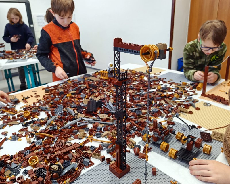 foto STEAMPUNK stroje i nástroje 16621