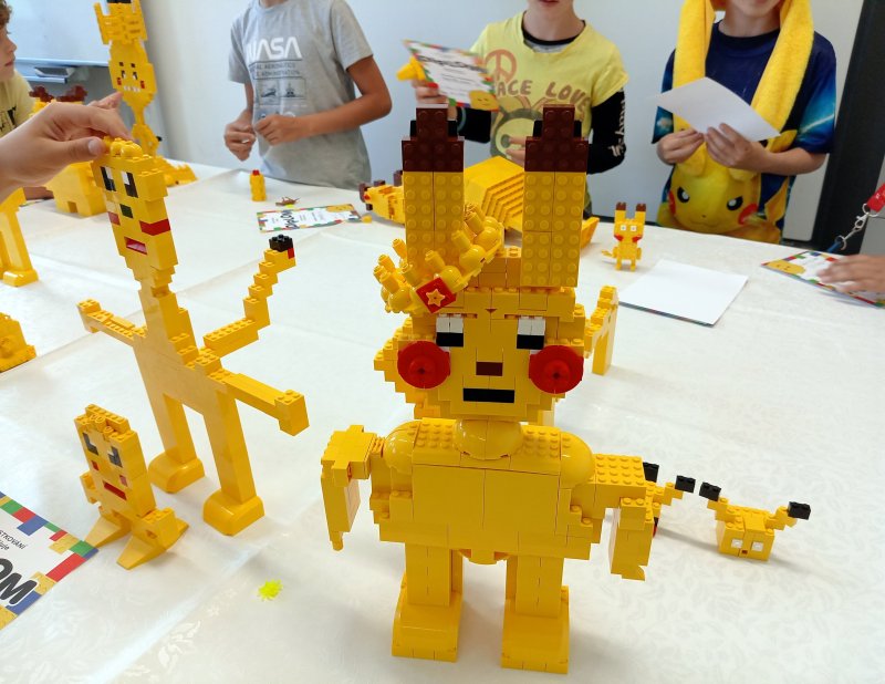 foto Pika PIKACHU 17412