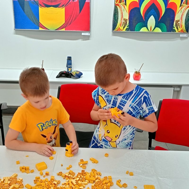 foto Pika PIKACHU 17433