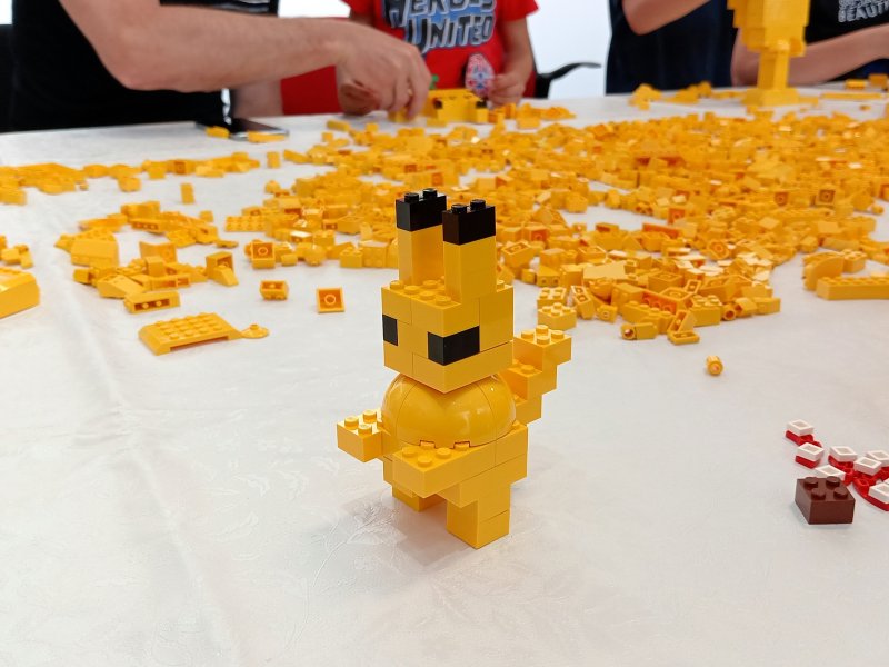 foto Pika PIKACHU 17436