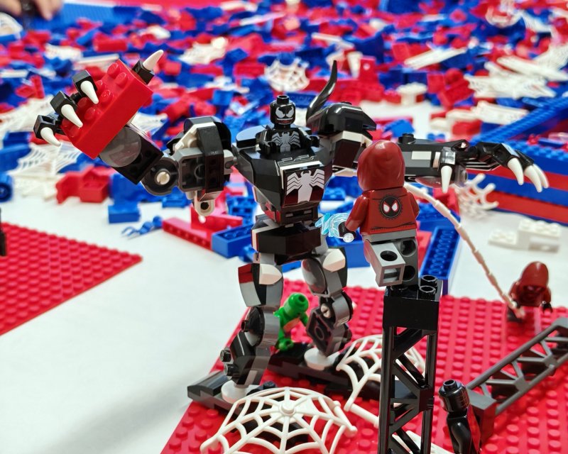 foto Tvoříme v barvách SPIDERMANA 17932