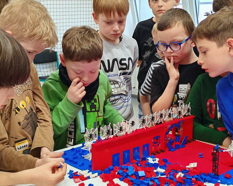 foto Tvoříme v barvách SPIDERMANA 17950