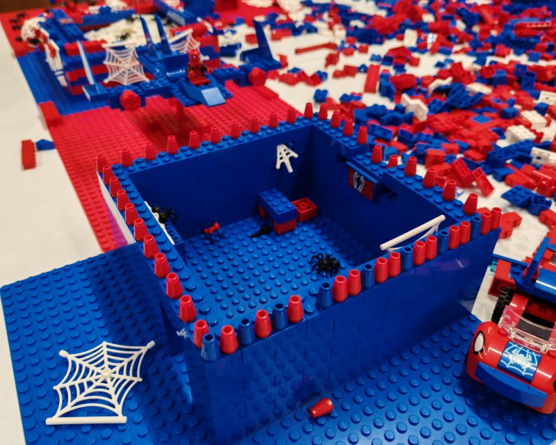 foto Tvoříme v barvách SPIDERMANA 17951